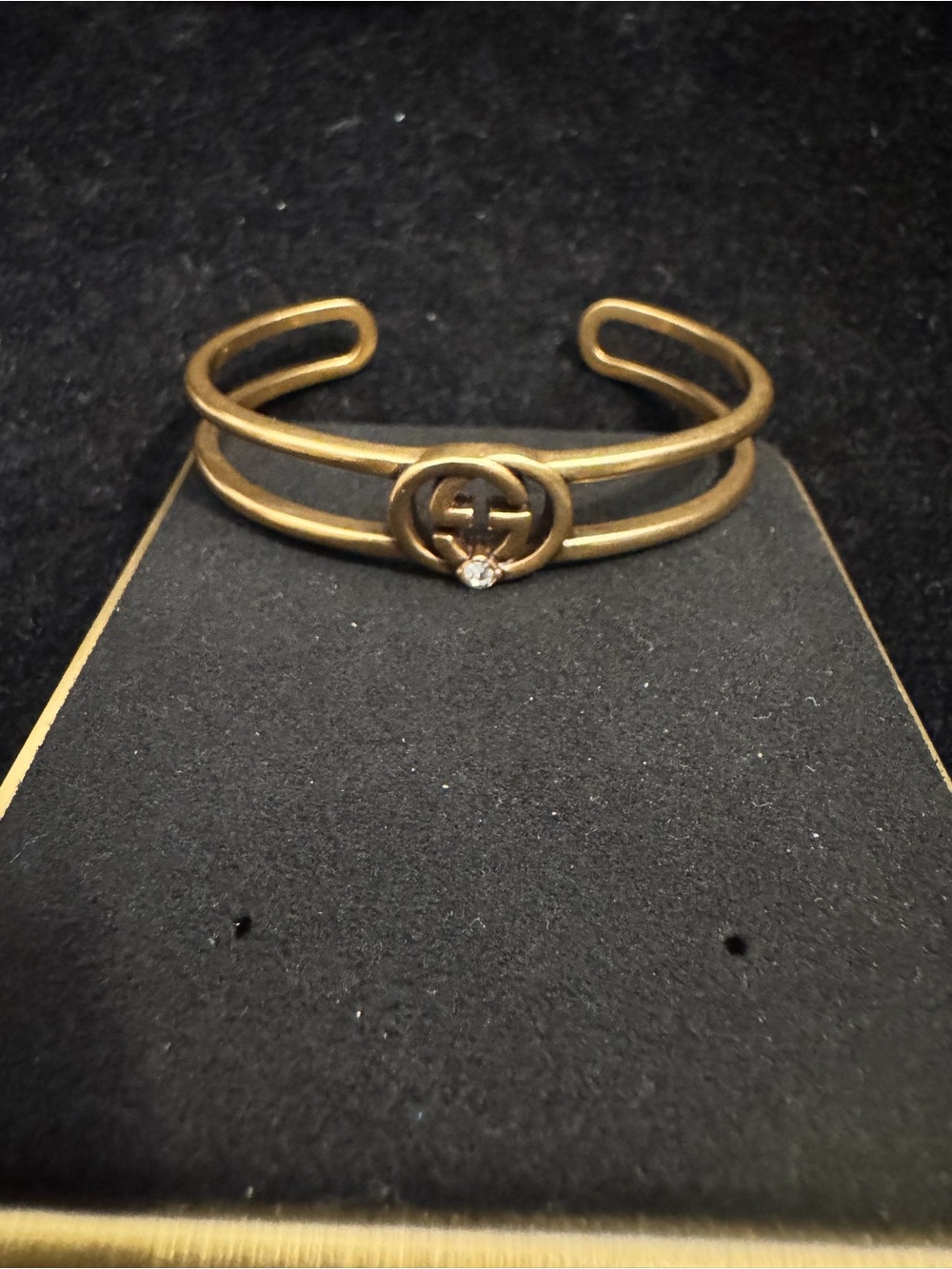 Gucci Gold Double-Band Interlocking G Cuff Bracelet - Picture 4 of 6